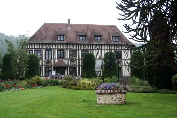 Ravalement Façade Isolant Entreprise isolation extérieure Alizay