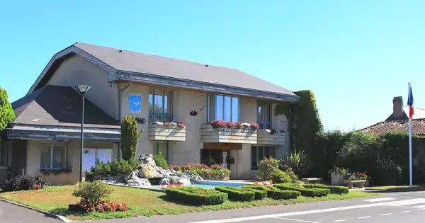 Ravalement Façade Isolant Entreprise isolation extérieure Bazet