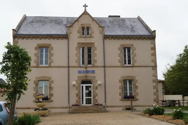 Ravalement Façade Isolant Entreprise isolation extérieure Bazoges-en-Paillers