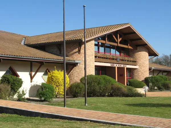 Ravalement Façade Isolant Entreprise isolation extérieure Belin-Béliet