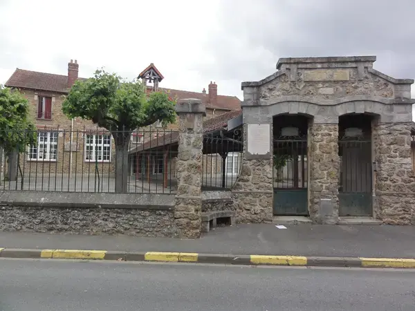 Ravalement Façade Isolant Entreprise isolation extérieure Cheptainville