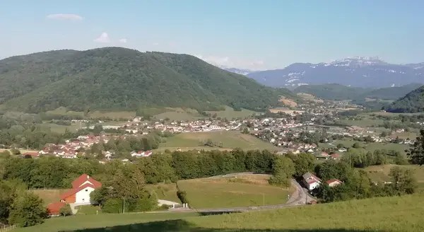 Ravalement Façade Isolant Entreprise isolation extérieure Chirens