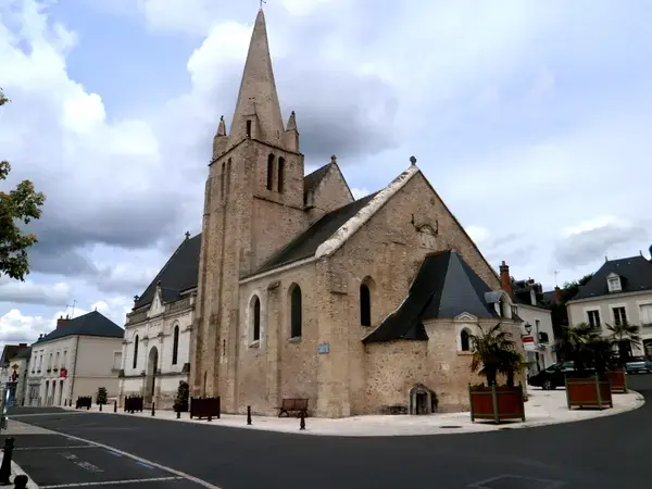 Ravalement Façade Isolant Entreprise isolation extérieure Esvres