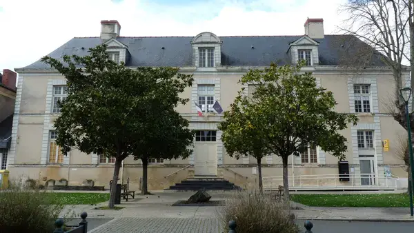 Ravalement Façade Isolant Entreprise isolation extérieure Feneu