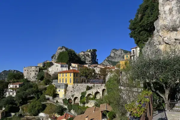 Ravalement Façade Isolant Entreprise isolation extérieure Gilette