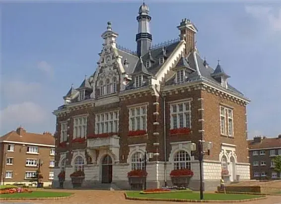 Ravalement Façade Isolant Entreprise isolation extérieure Houplines