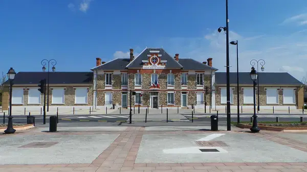 Ravalement Façade Isolant Entreprise isolation extérieure Le Coudray-Montceaux