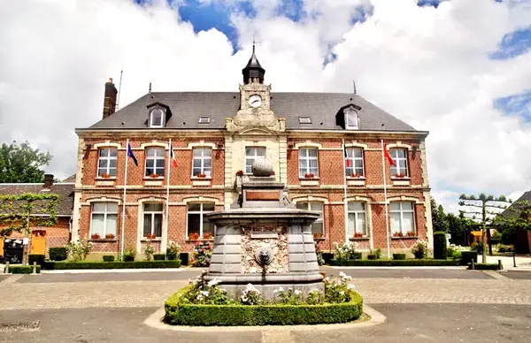 Ravalement Façade Isolant Entreprise isolation extérieure Les Grandes-Ventes