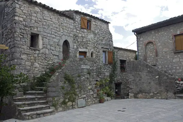 Ravalement Façade Isolant Entreprise isolation extérieure Les Matelles