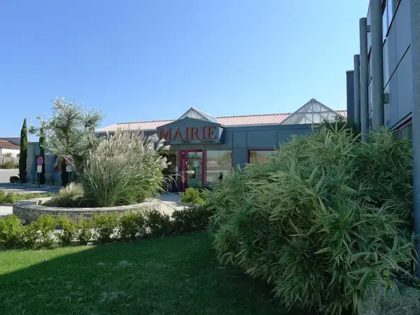 Ravalement Façade Isolant Entreprise isolation extérieure Malataverne