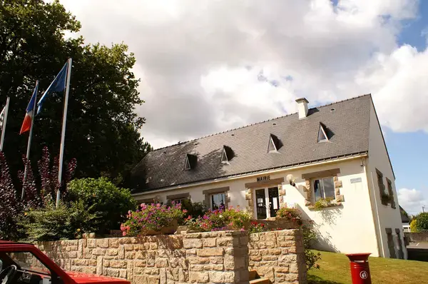 Ravalement Façade Isolant Entreprise isolation extérieure Marzan