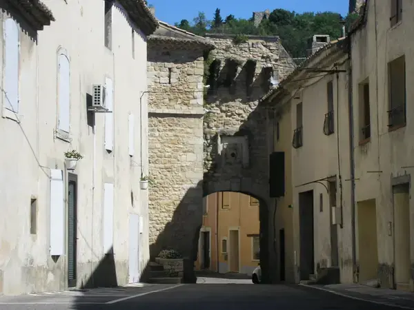 Ravalement Façade Isolant Entreprise isolation extérieure Mondragon