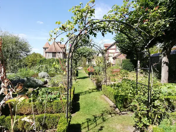 Ravalement Façade Isolant Entreprise isolation extérieure Petit-Couronne