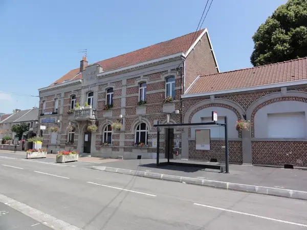 Ravalement Façade Isolant Entreprise isolation extérieure Préseau