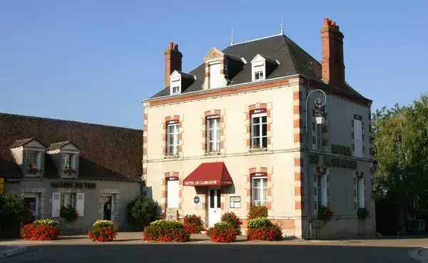 Ravalement Façade Isolant Entreprise isolation extérieure Saint-Benoît-sur-Loire