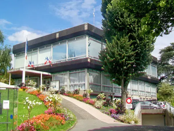 Ravalement Façade Isolant Entreprise isolation extérieure Saint-Brice-sous-Forêt