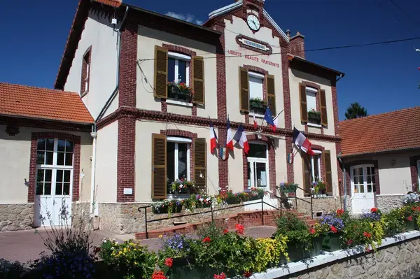 Ravalement Façade Isolant Entreprise isolation extérieure Villevaudé