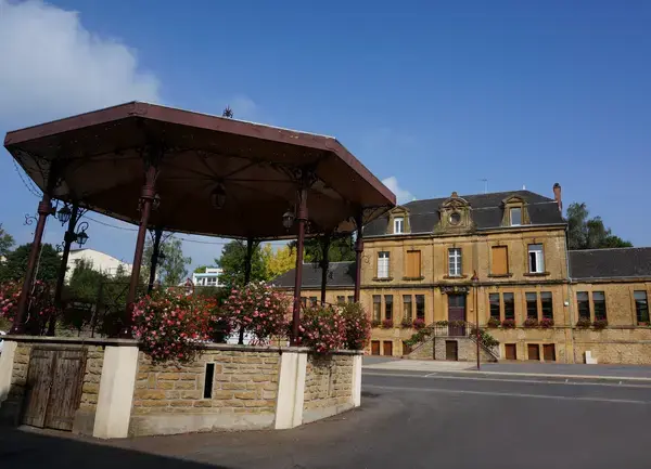 Ravalement Façade Isolant Entreprise isolation extérieure Vivier-au-Court