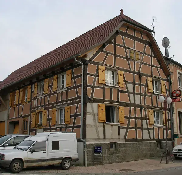 Ravalement Façade Isolant Entreprise isolation extérieure Waldighofen